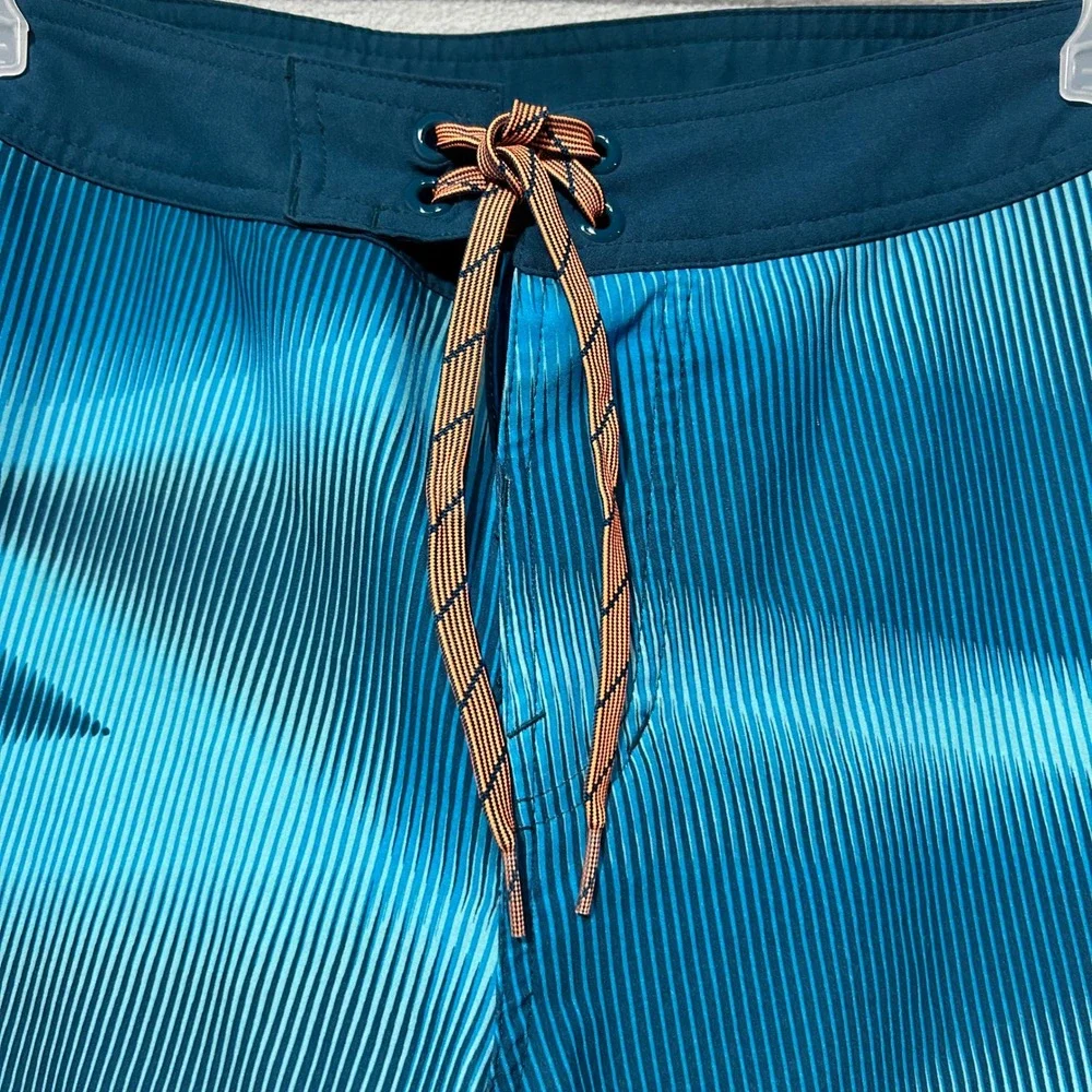 Nike Mens Swim Trunks Board Shorts Blue Stripe Drawstring Size 30‎ Swoosh